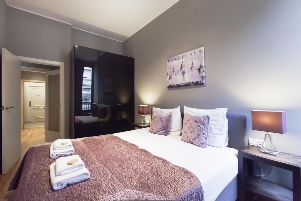 Short Stay Group Paseo De Gracia Serviced Apartments Barcelona Exterior photo